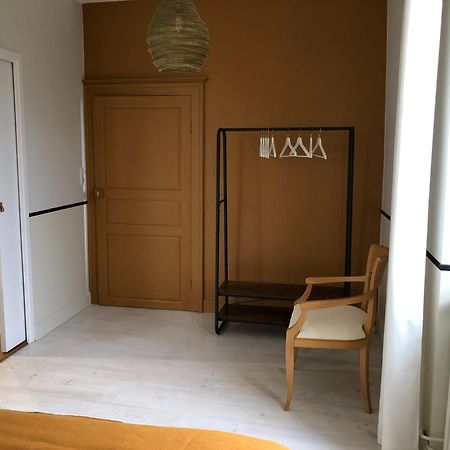 La Parenthese Acomodação com café da manhã Saubrigues Exterior foto